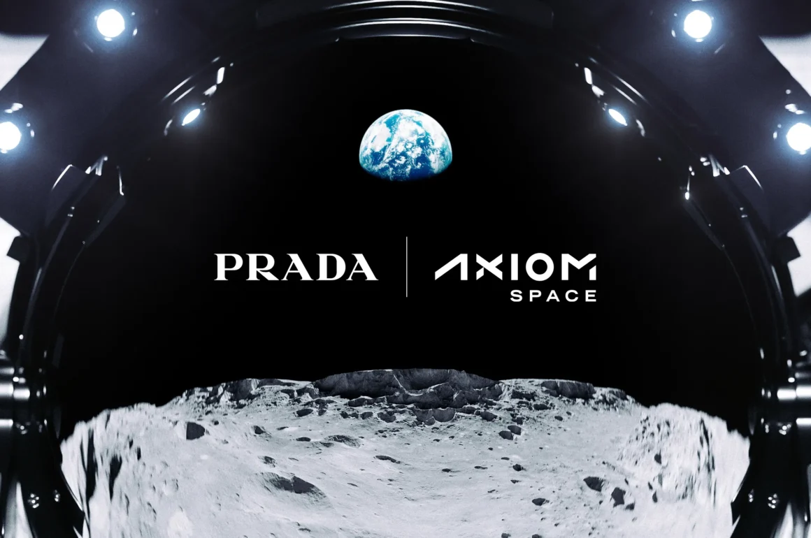 Prada X NASA Lúxustískan mun ná tunglinu