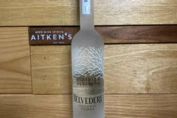 Belvedere Saga pólsks vodkas frá höll til táknmyndar lúxus