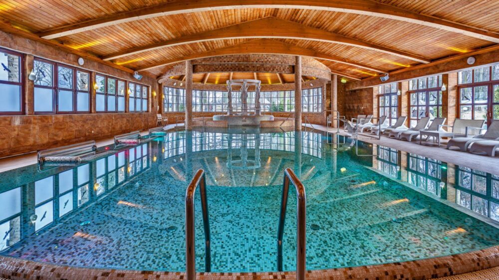 Hótel Manor House Sundlaug