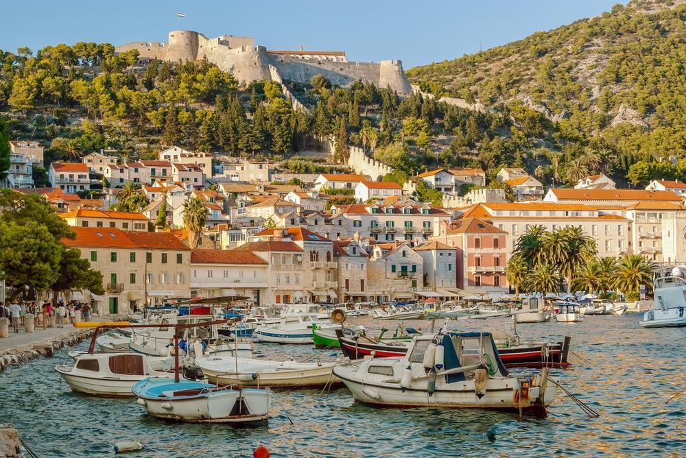 Menning á eyjunni Hvar